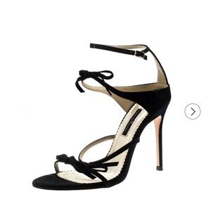Carolina Herrera Black Suede Bow Detail Strappy Open Toe Sandals Size 39